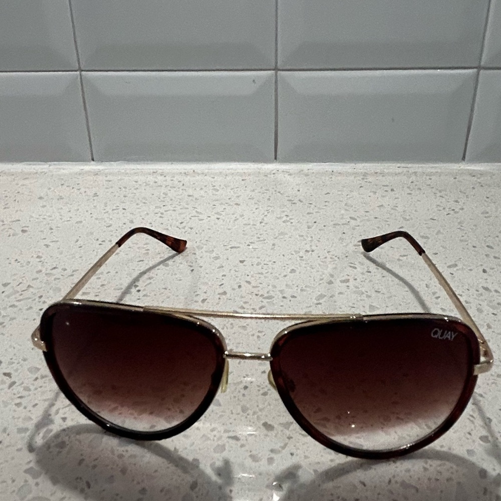 Quay Brown Gradient Sunglasses